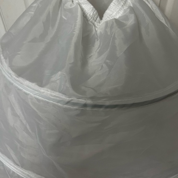 Wedding dress and accessories Long Underwear Slip for Bridal,Sheer Bridal Veils - Picture 5 of 11